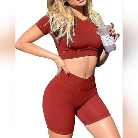 Danysu Snatched Waist Crossover Shorts and Top Workout Gym 2 pcs - Picture 7 of 12